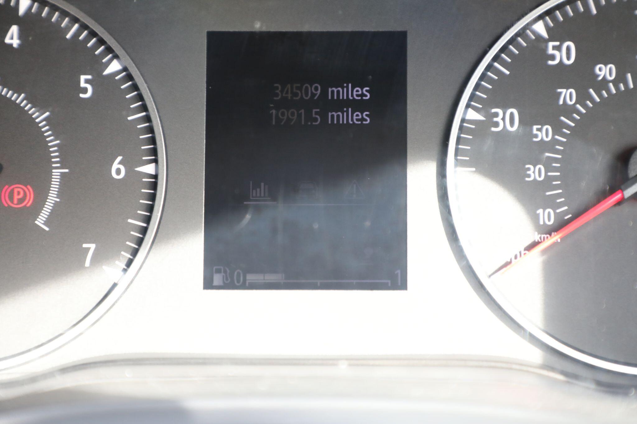 Large vehicle image
